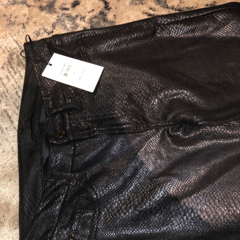 7 For All Mankind SNAKE SKIN JEANS -  BRAND NEW - Picture 5 of 5